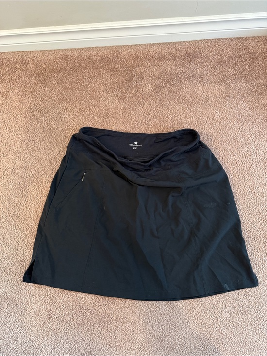 Tuff Athletics Pants - Tuff Athletics Black A-Line Active Skirt with Zip Pocket